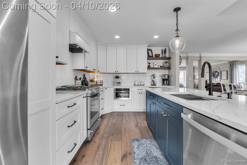 47105 Larchmont Drive, Canton, MI 48187 — Photo 20