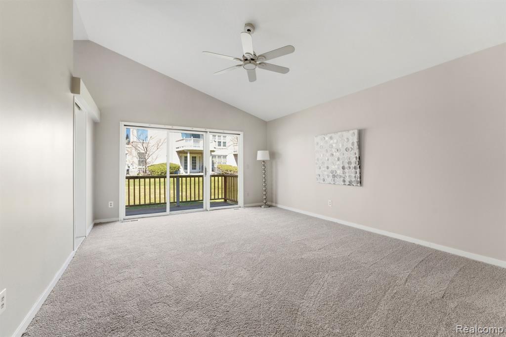 7533 Danbury Drive, West Bloomfield, MI — Photo 17