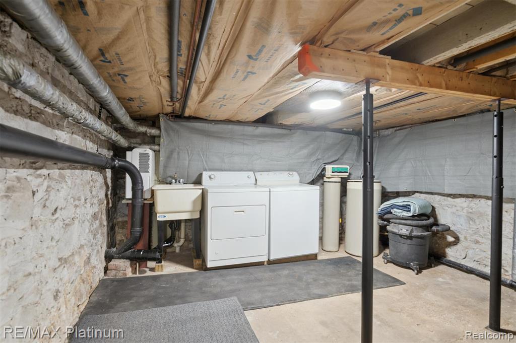 126 W Hanover Street, Marshall, MI 49068 — Photo 46