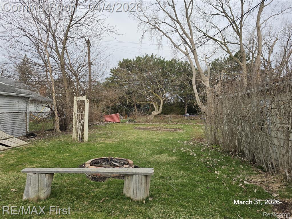 25595 Wiseman Street, Roseville, MI 48066 — Photo 27