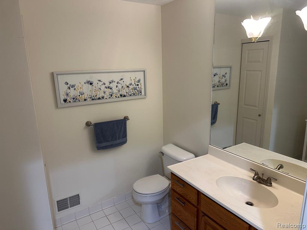 1439 DARNEL Drive, Brighton, MI 48116 — Photo 19