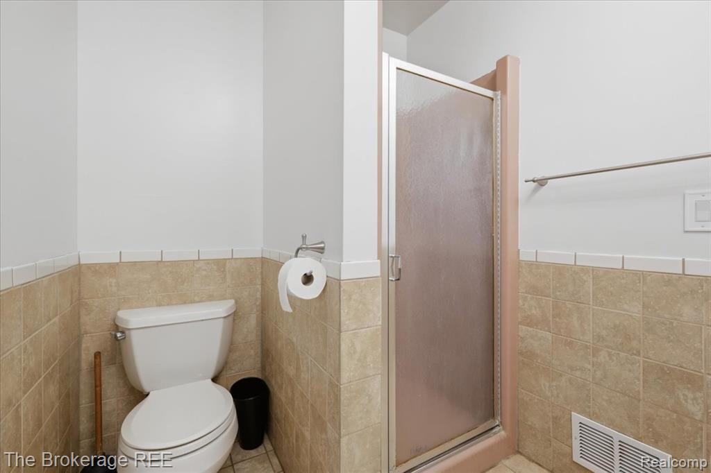 8254 Nichols Road, Gaines Vlg, MI 48436 — Photo 30