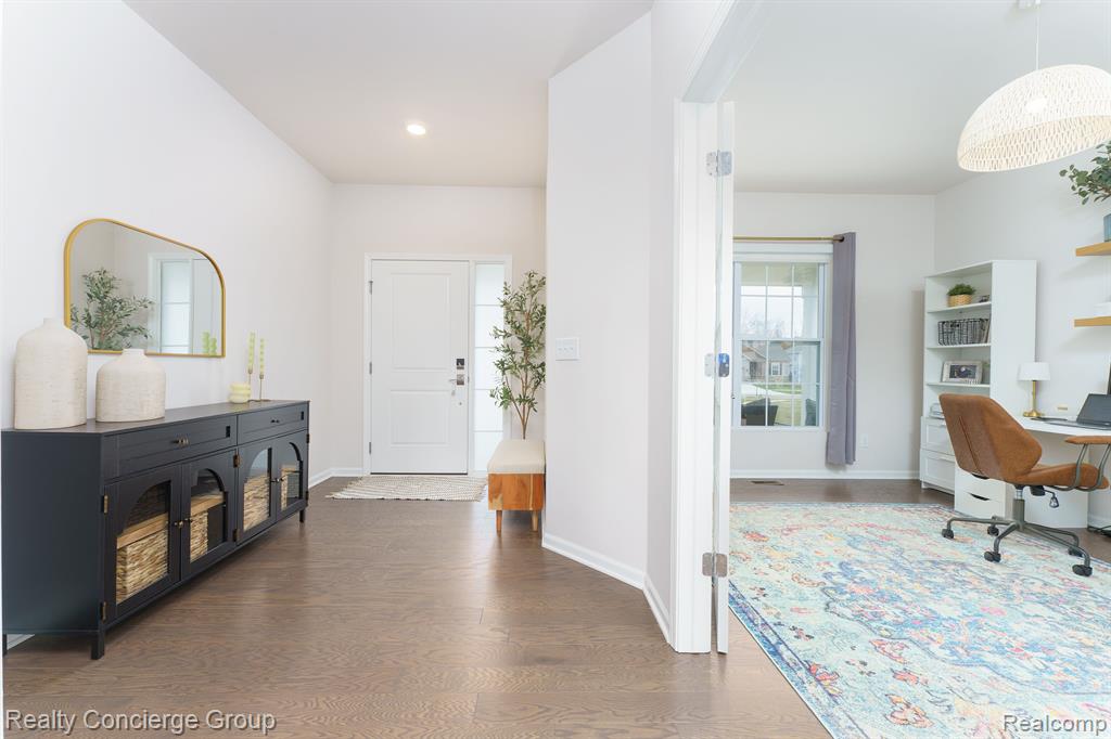 8030 CARSTON Lane, Brighton, MI 48116 — Photo 5