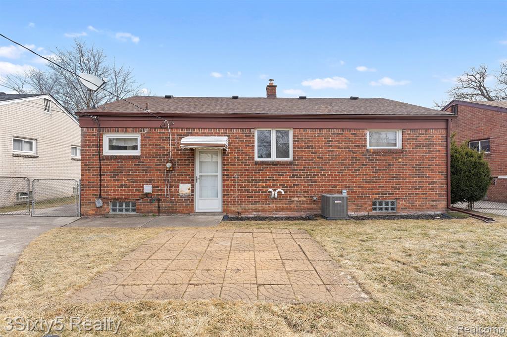 9914 FOX Avenue, Allen Park, MI 48101 — Photo 25
