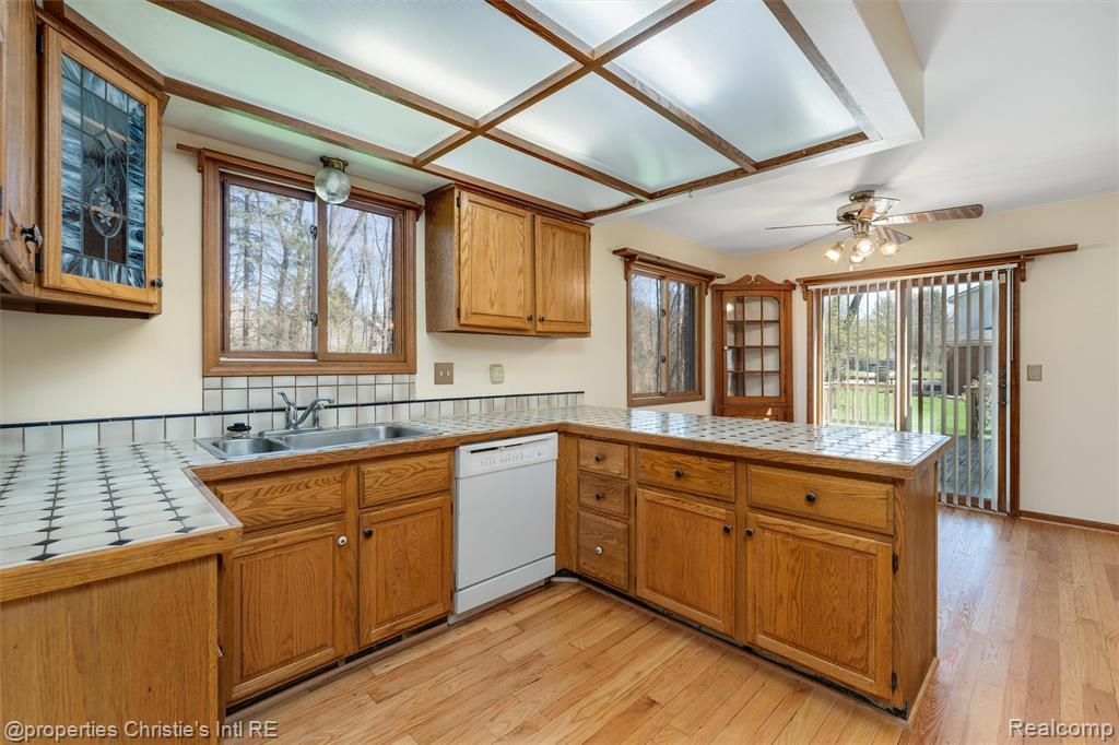 7514 Olde Sturbridge Trail, Clarkston, MI 48348 — Photo 7
