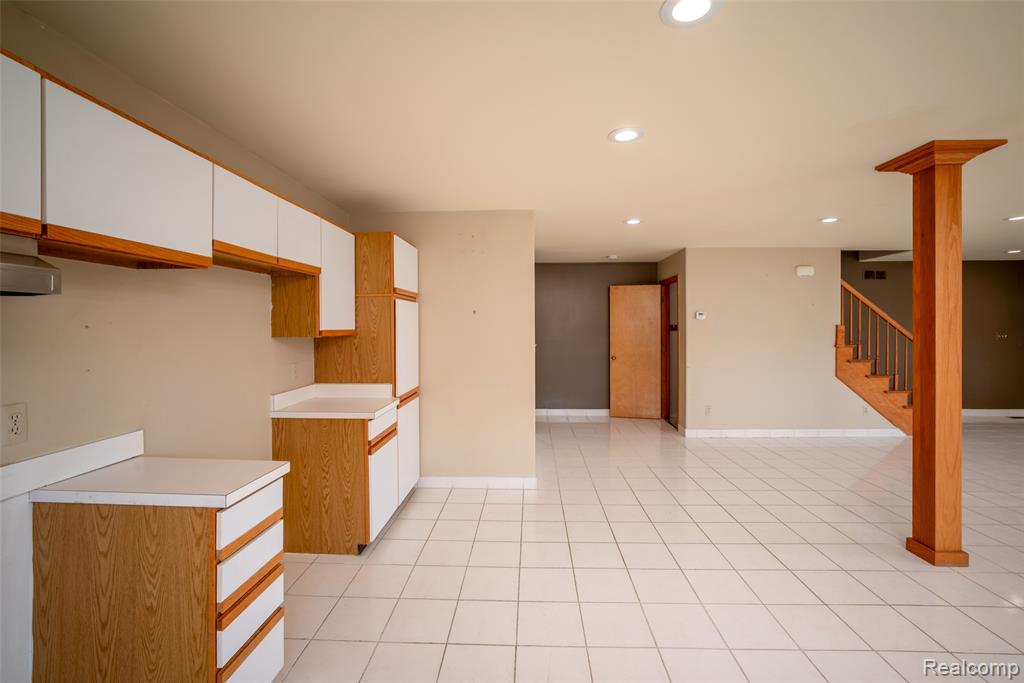 5401 Ternes Street, Dearborn, MI 48126 — Photo 8
