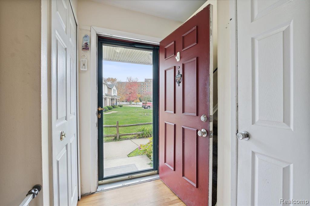 44563 SAVERY Drive, Canton, MI 48187 — Photo 6