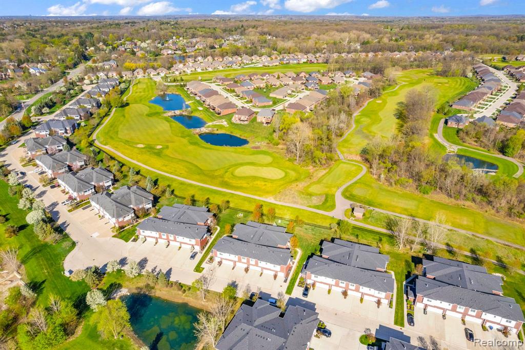 6985 BOULDER POINTE Drive, Washington, MI — Photo 4