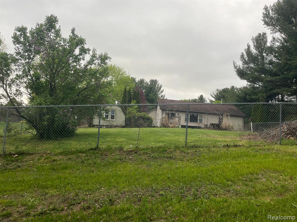 4564 LEEWARD Drive, Pleasant Lake, MI 49272 — Photo 14
