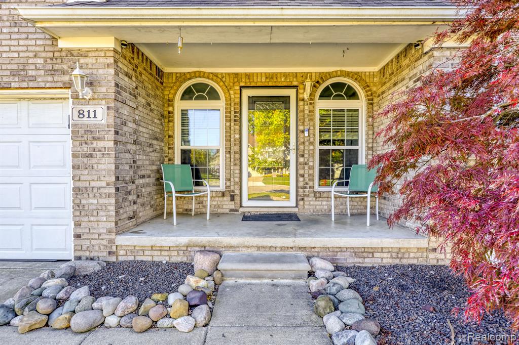 811 SAINT JOHNS Boulevard, Lincoln Park, MI 48146 — Photo 4