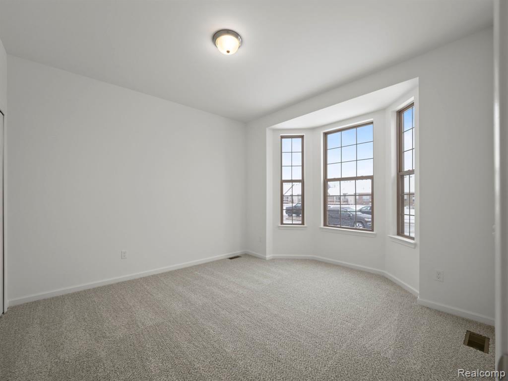 45731 Beaufort Drive, Macomb, MI 48044 — Photo 19