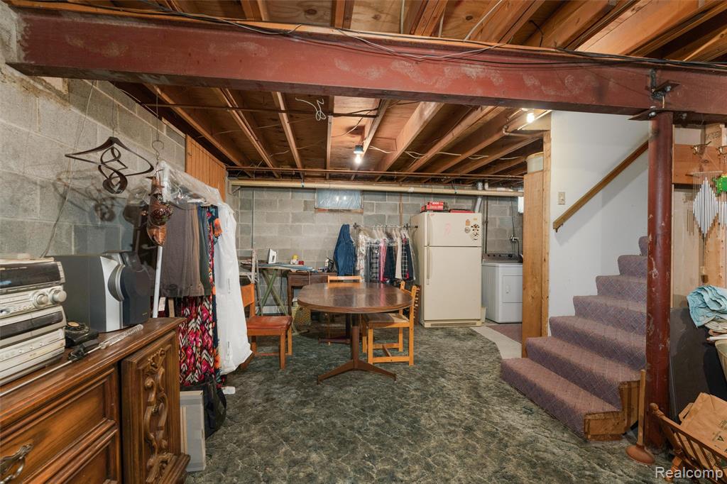 711 S Newman Road, Lake Orion, MI 48362 — Photo 21
