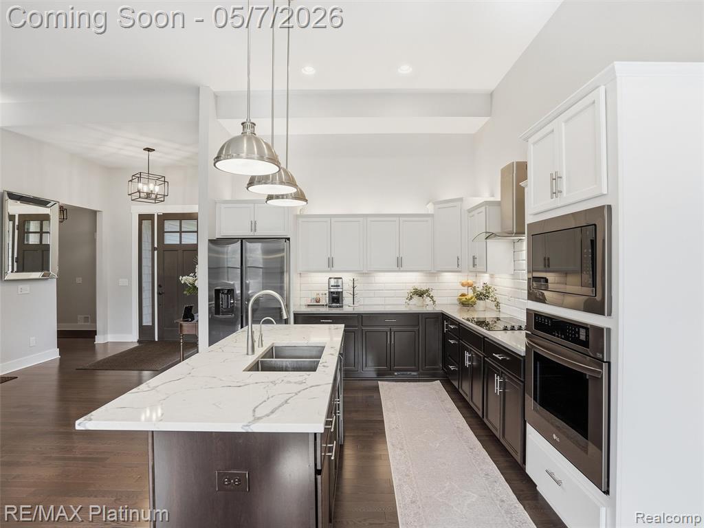 16413 Carrie Lane, Fenton, MI 48430 — Photo 18