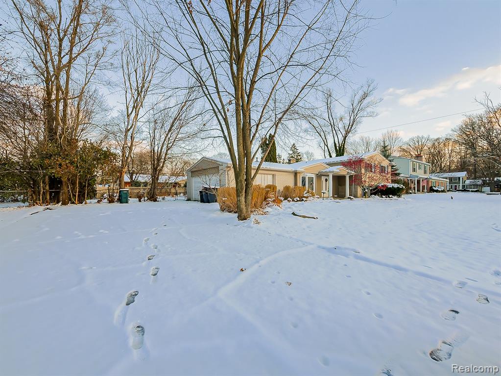 3730 Eastbourne Drive, Troy, MI 48084 — Photo 51
