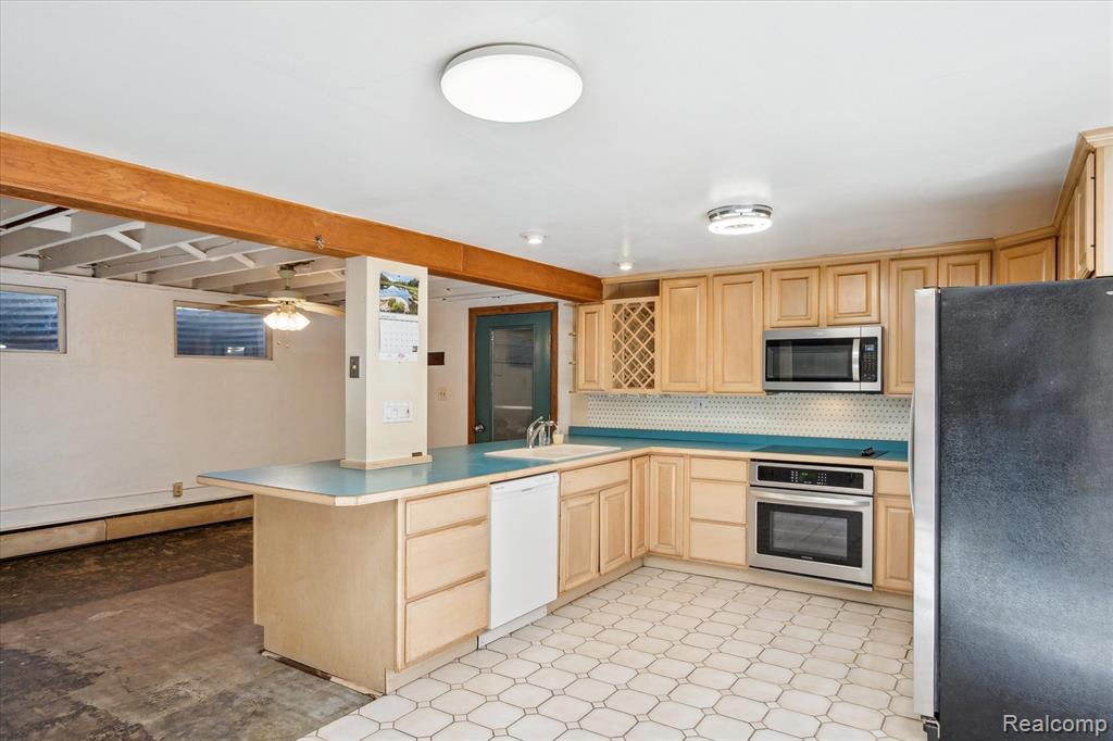 7870 N MERIDIAN Road, Jackson, MI 49201 — Photo 20