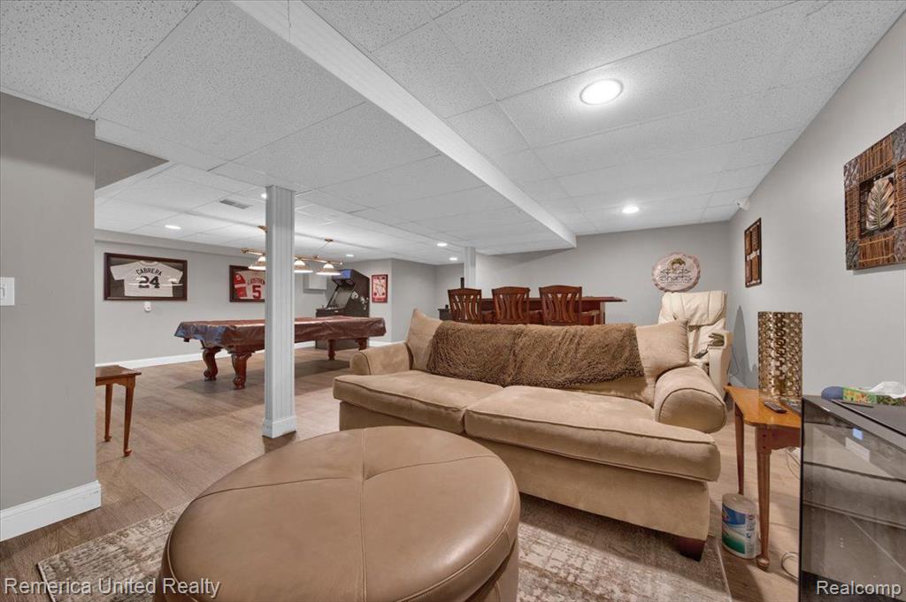 10421 ABRAMS, Brighton, MI 48114 — Photo 32