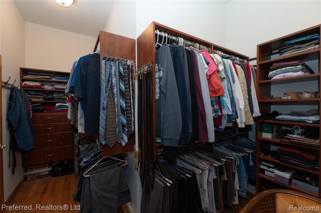 9769 Fawnwood Drive, Carleton, MI 48117 — Photo 21