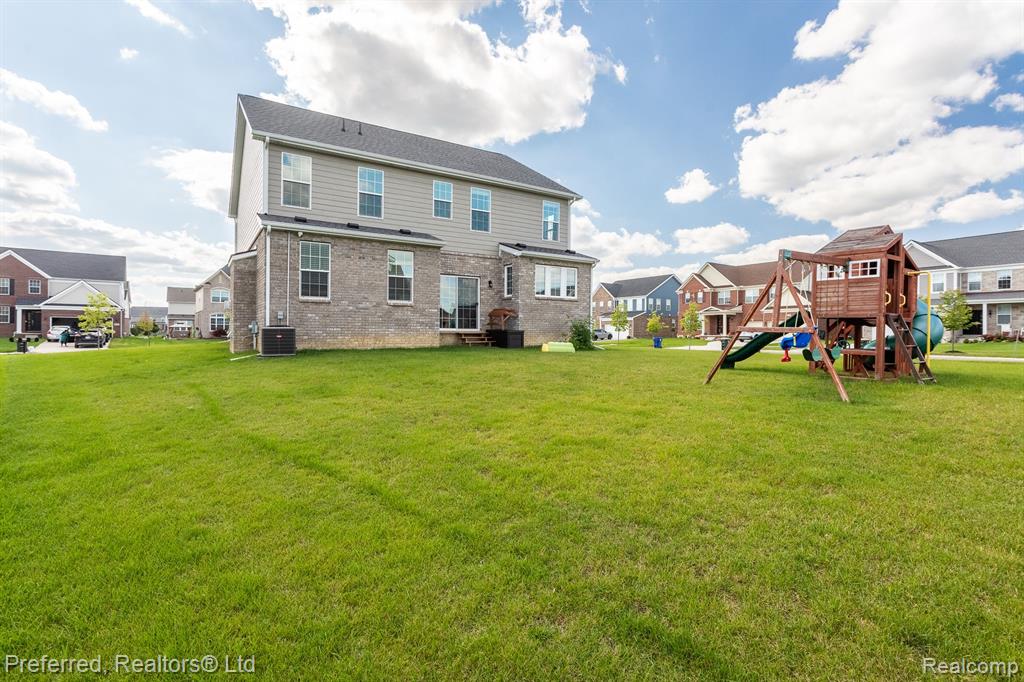 50800 MAYWOOD, Canton, MI 48188 — Photo 9