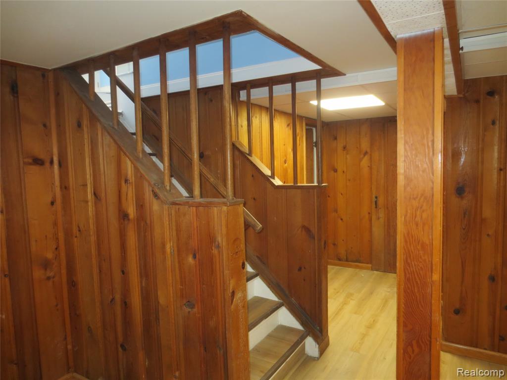 9535 Dixie, Redford, MI 48239 — Photo 24