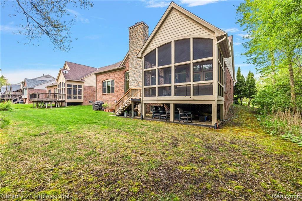 4735 OAKHURST RIDGE Road, Clarkston, MI 48348 — Photo 69
