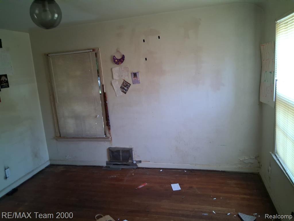 19211 Pierson Street, Detroit, MI 48219 — Photo 15