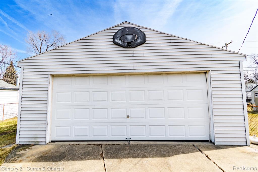7961 WEDDEL Street, Taylor, MI 48180 — Photo 20