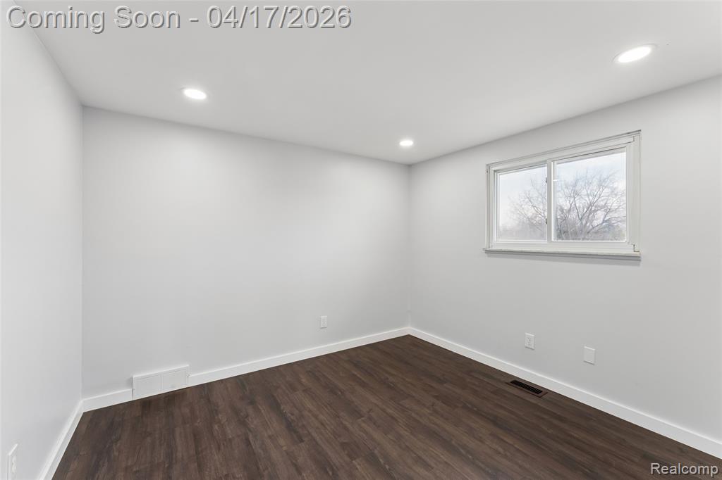 337 Bella Vista Drive, Grand Blanc, MI 48439 — Photo 21