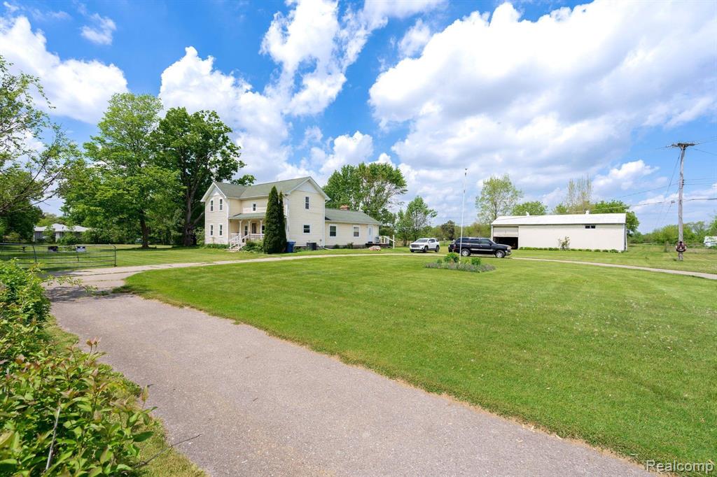 4206 GRAND BLANC Road, Swartz Creek, MI 48473 — Photo 5
