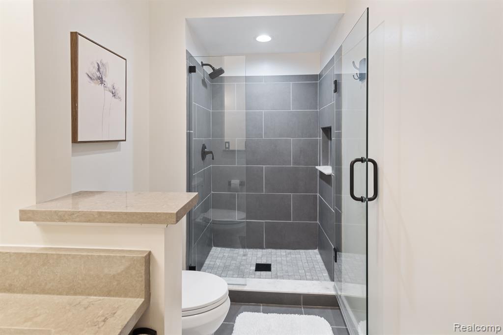 45800 MEADOWS Circle W, Macomb, MI 48044 — Photo 14