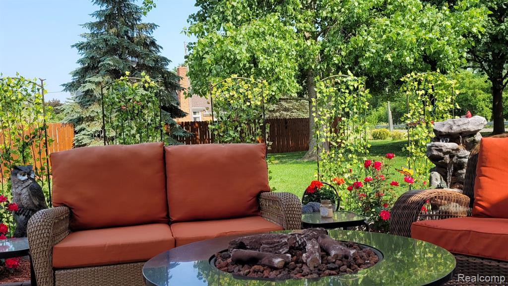 41646 WESTBURY Lane, Clinton Twp, MI 48038 — Photo 28