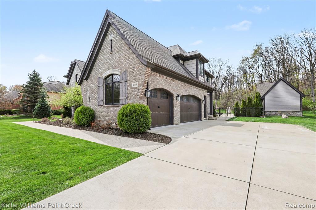 8135 Pine Knob Meadows Drive, Clarkston, MI 48348 — Photo 63
