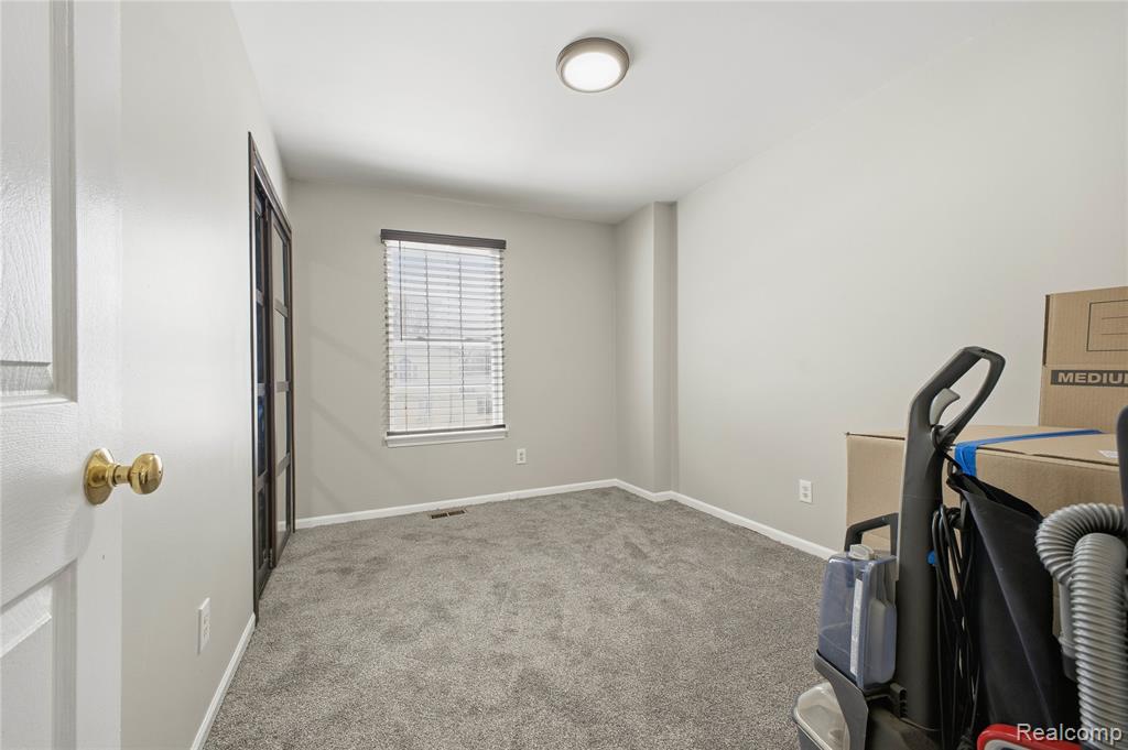 6015 Edmund Street, Romulus, MI, 48174