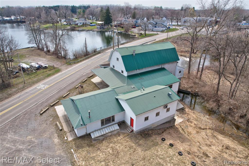 8572 Silver Lake Road, Linden, MI 48451 — Photo 61