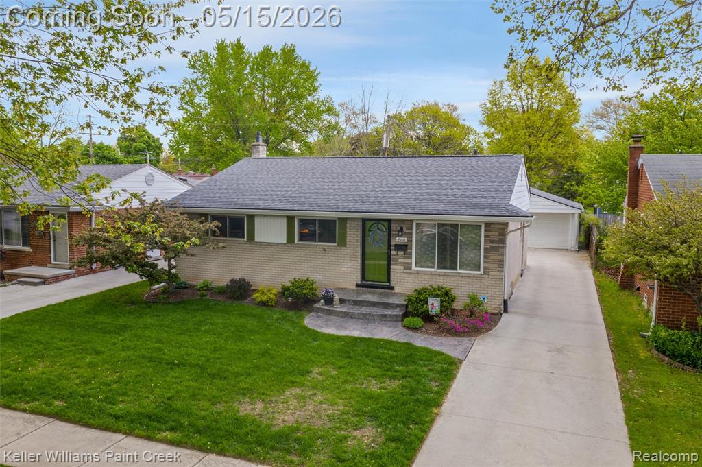 410 N Batchewana Street, Clawson, MI — Photo 3