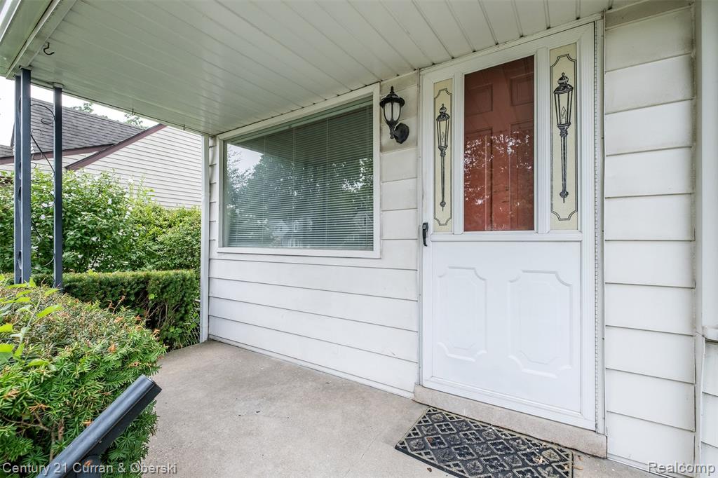 9663 Columbia, Redford, MI 48239 — Photo 5