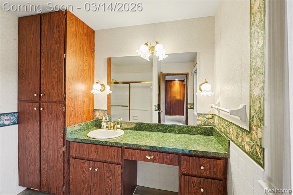 1380 Kent Road, Ortonville, MI 48462 — Photo 21