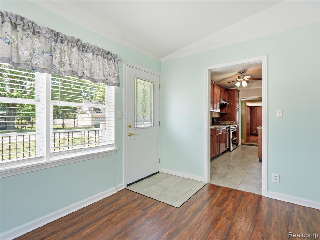 6271 Stephen, Brighton, MI 48116 — Photo 8