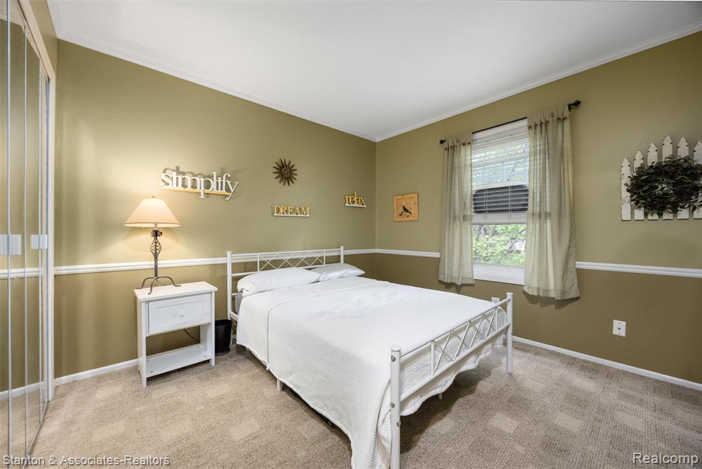 38718 Barnstable Lane, Clinton Twp, MI 48038 — Photo 13