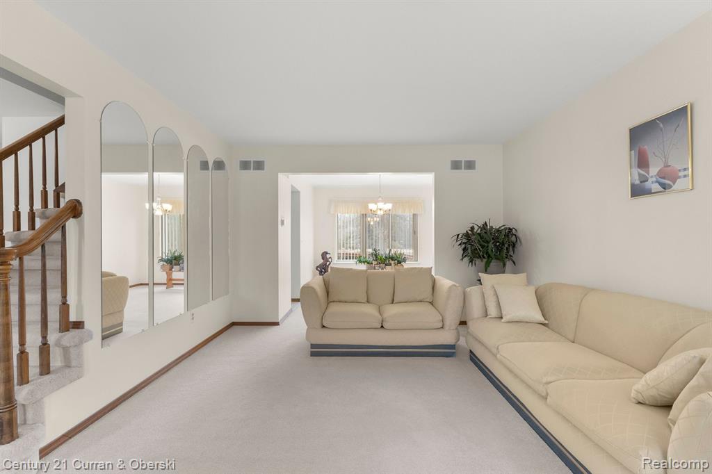 6970 FOREST PARK, Troy, MI 48098 — Photo 5