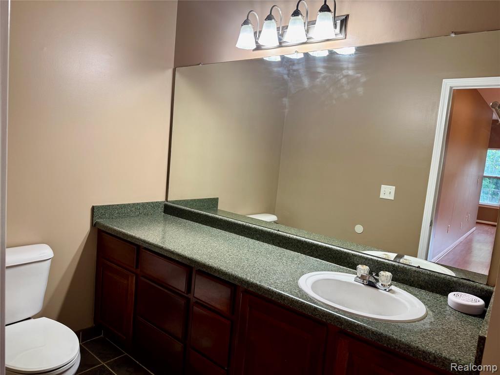 10880 Pardee Road, Taylor, MI 48180 — Photo 17