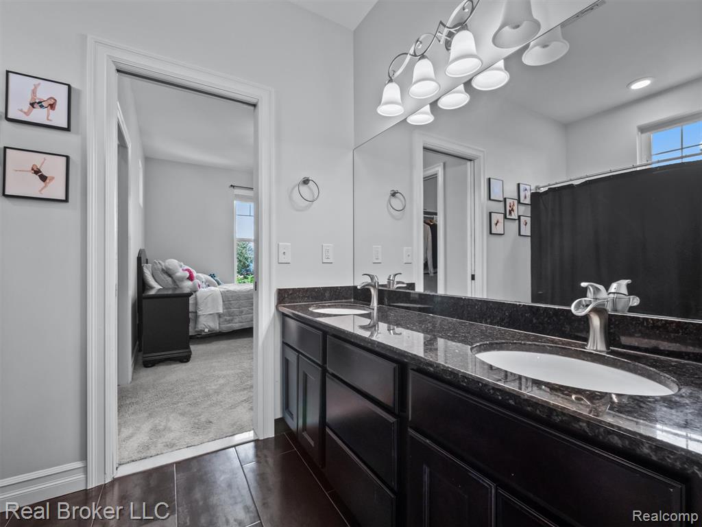 7190 Earhart Road, Ann Arbor, MI 48105 — Photo 29