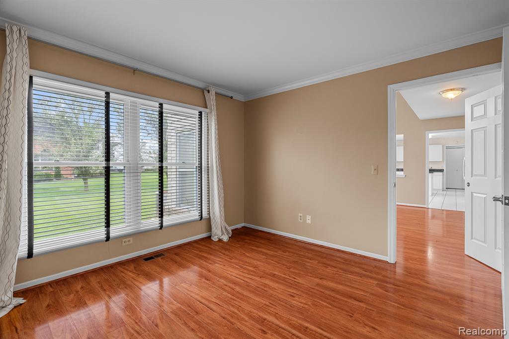 45419 GLENGARRY Boulevard, Canton, MI 48188 — Photo 21