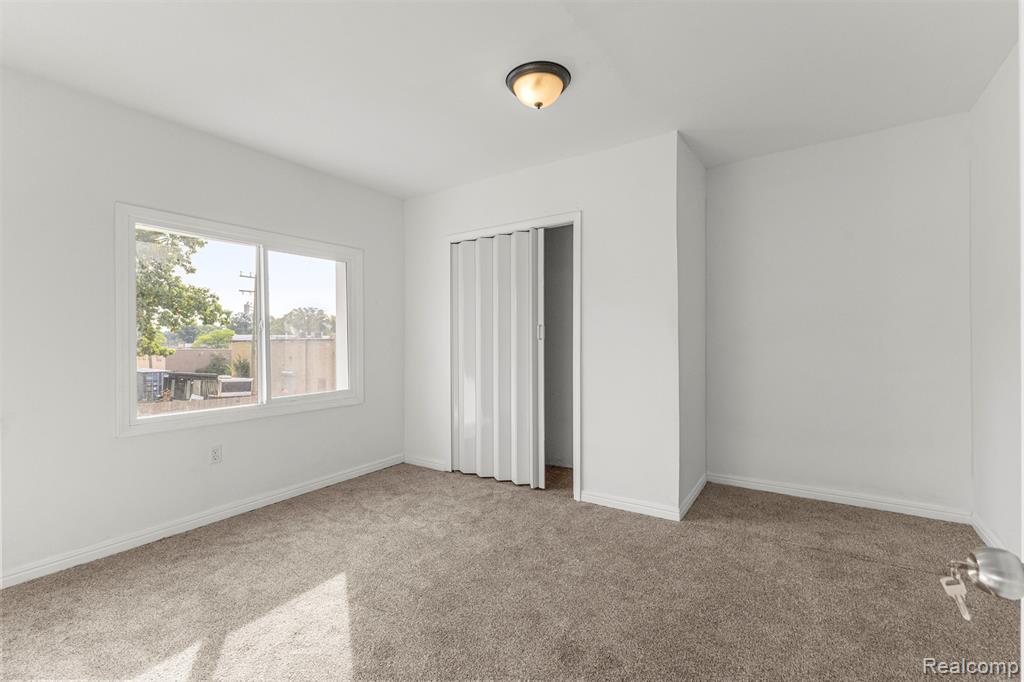 5035 Buckingham Avenue, Detroit, MI 48224 — Photo 15