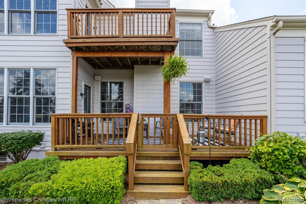 39514 Edgewater Dr, Northville, MI 48168 — Photo 36