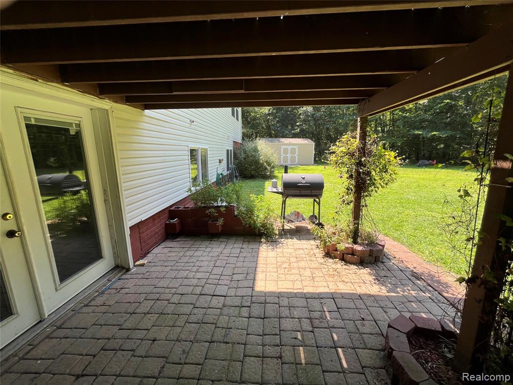 28524 Elwell Road, Belleville, MI 48111 — Photo 21