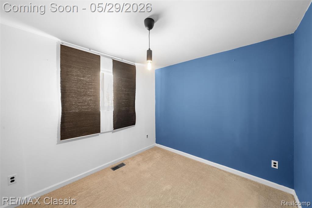 15586 Oakbrook Street, Romulus, MI 48174 — Photo 24