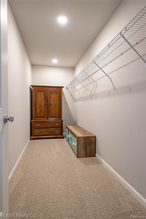7340 Westminster Circle, Grand Blanc, MI 48439 — Photo 42