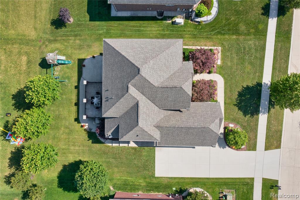 55712 Glenbrooke Drive, Shelby Twp, MI 48316 — Photo 73
