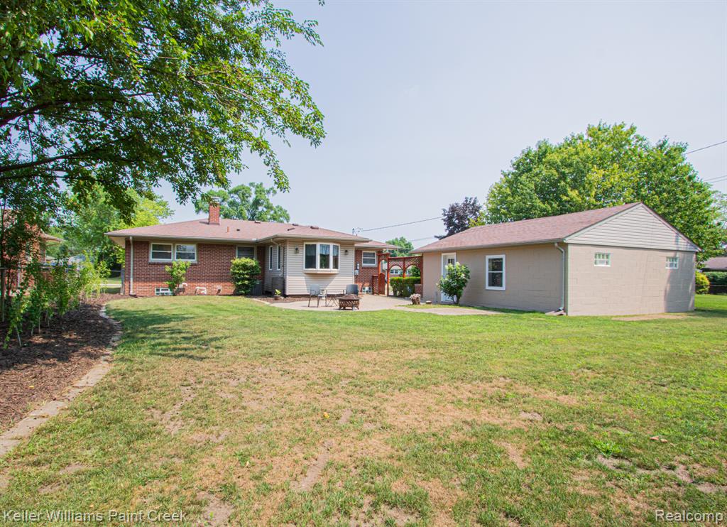 8336 Timberline Drive, Shelby Twp, MI 48316 — Photo 33