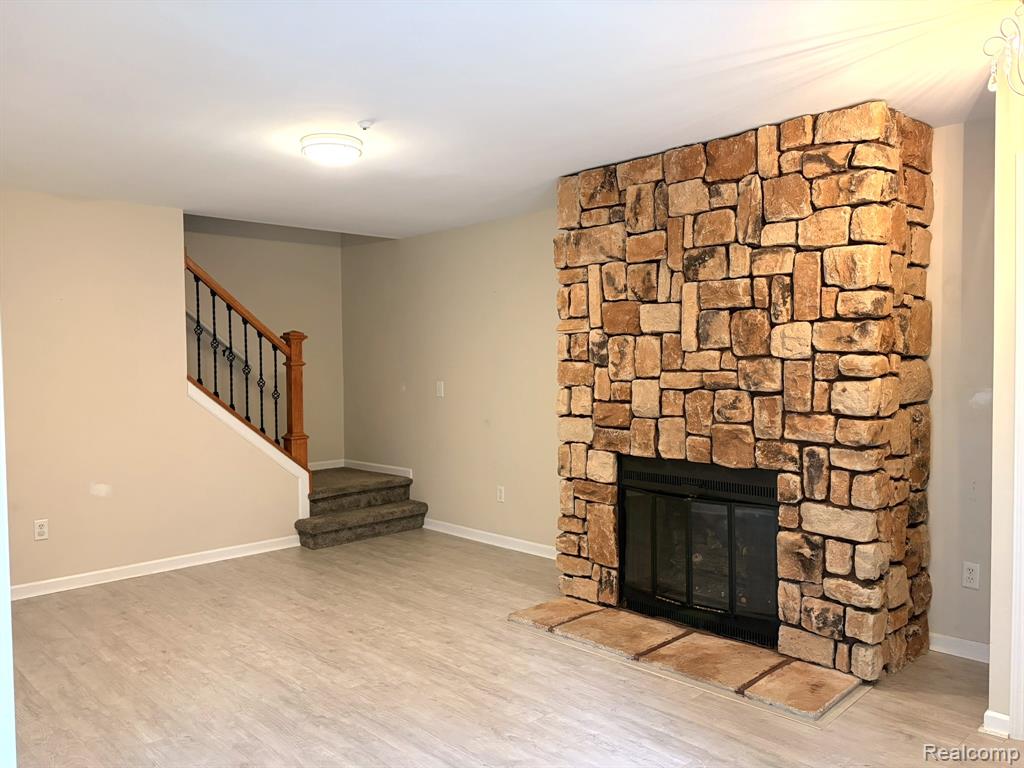 41090 Southwind Drive, Canton, MI 48188 — Photo 3